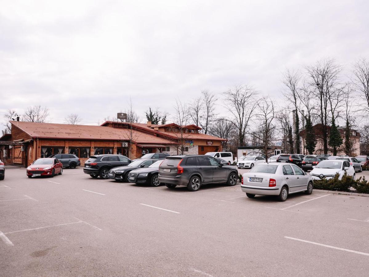 Stara Ada Banja Luka Exterior foto